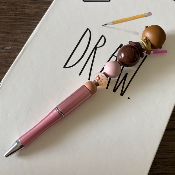 Disney Doorables: Star Wars: Mace Windu handmade beaded pen - Picture 3 of 3